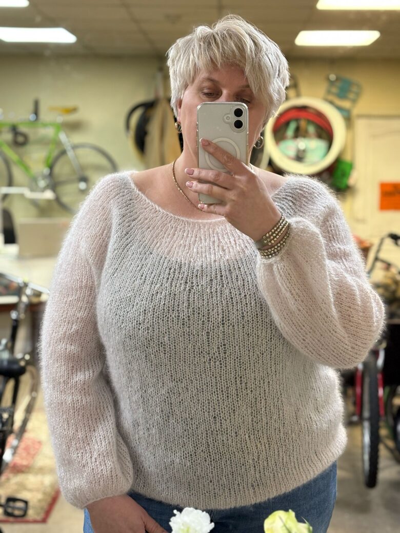  "Siguldas zīdmohēras MĀKONĪTIS"