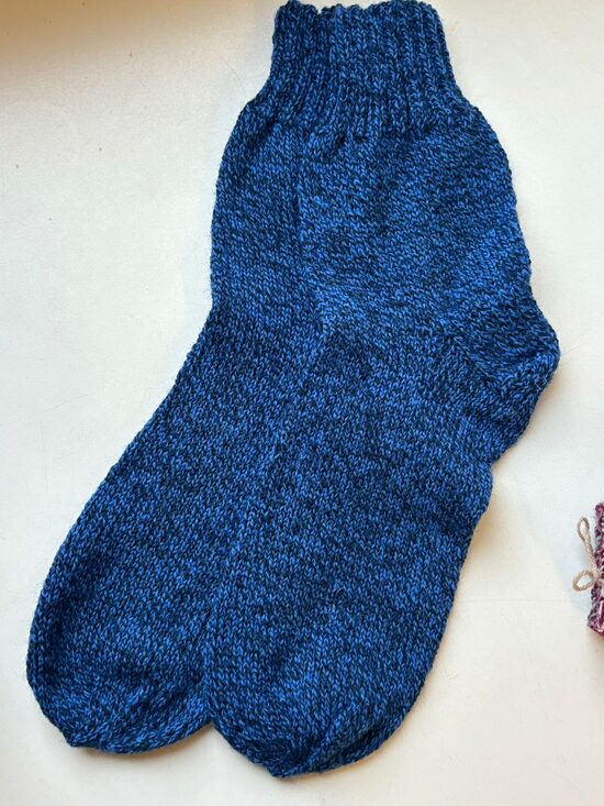 46-48 izmēra vilnas zeķes